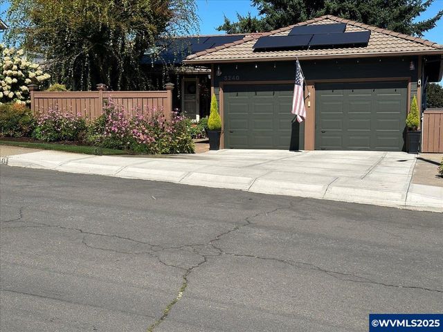 5240 Chapman St S, Salem, OR 97306