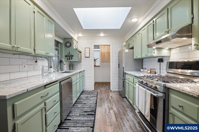 5240 Chapman St S, Salem, OR 97306