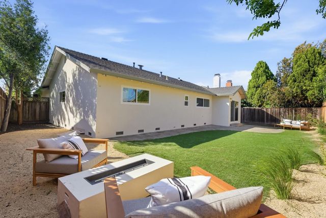 929 Constitution Drive, Foster City, CA 94404