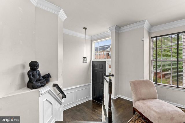 43092 SHADOW TER, Leesburg, VA 20176