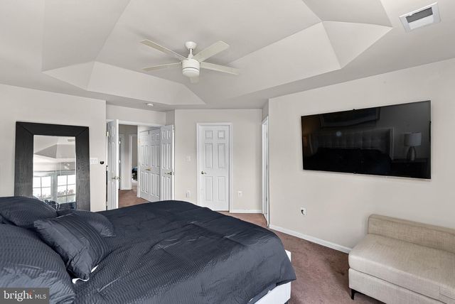 43092 SHADOW TER, Leesburg, VA 20176