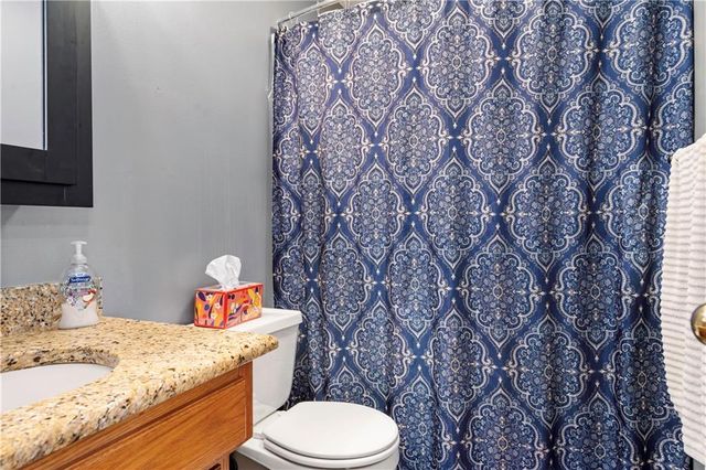 1720 Paddock Drive, Kearney, MO 64060