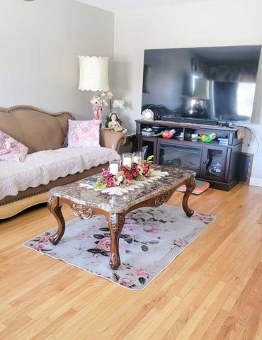 449 N Jackson Boulevard, Hillside, IL 60162