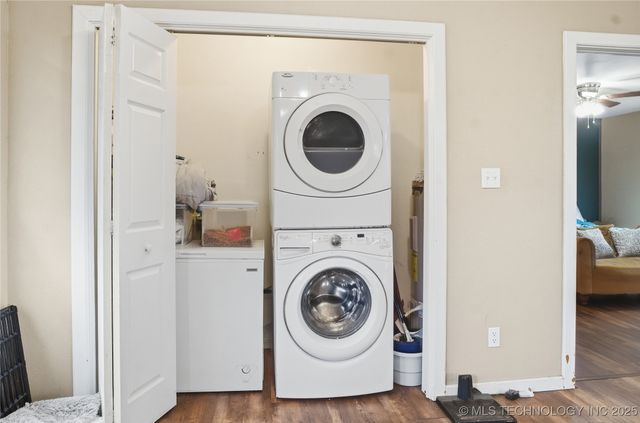 474677 E 611, Watts, OK 74964