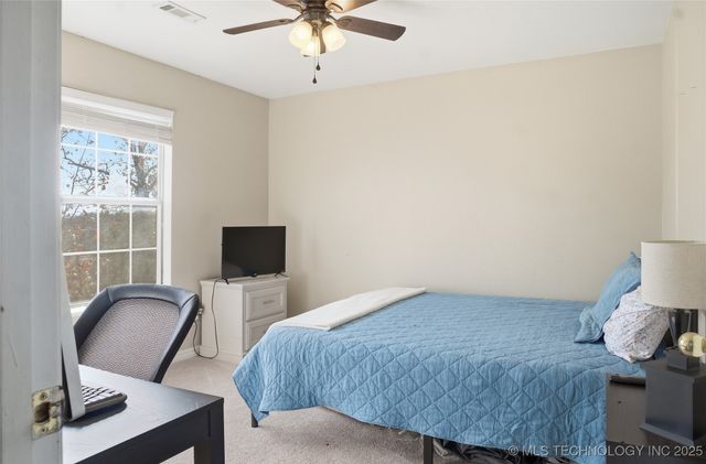 474677 E 611, Watts, OK 74964