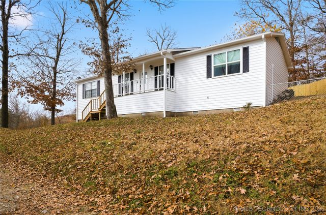 474677 E 611, Watts, OK 74964