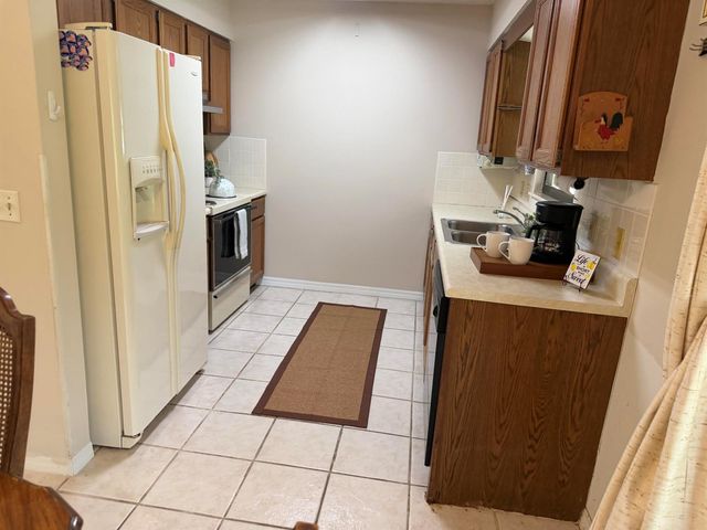 8745 24th Street, Vero Beach, FL 32966