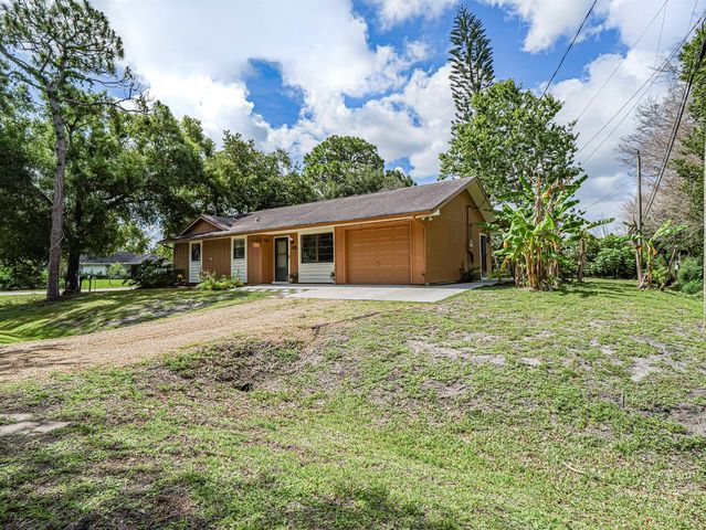 8745 24th Street, Vero Beach, FL 32966