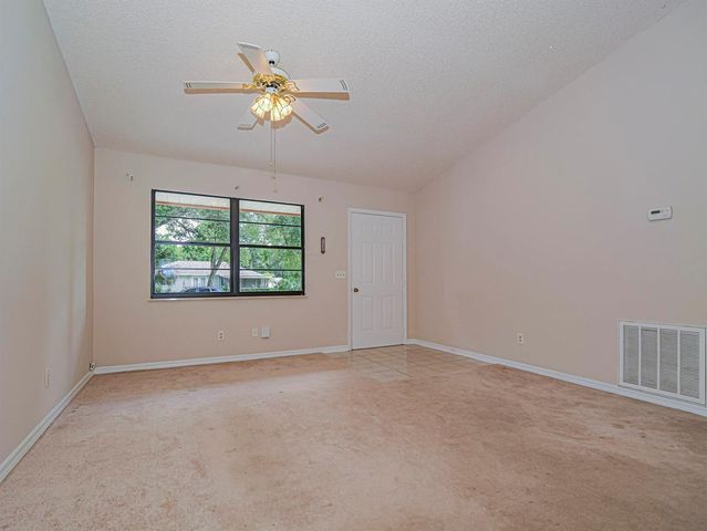 8745 24th Street, Vero Beach, FL 32966
