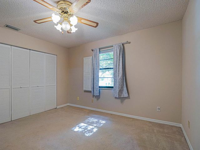 8745 24th Street, Vero Beach, FL 32966