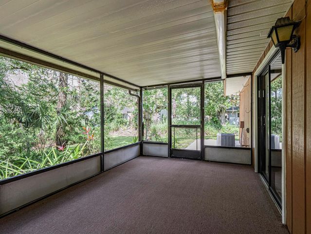 8745 24th Street, Vero Beach, FL 32966