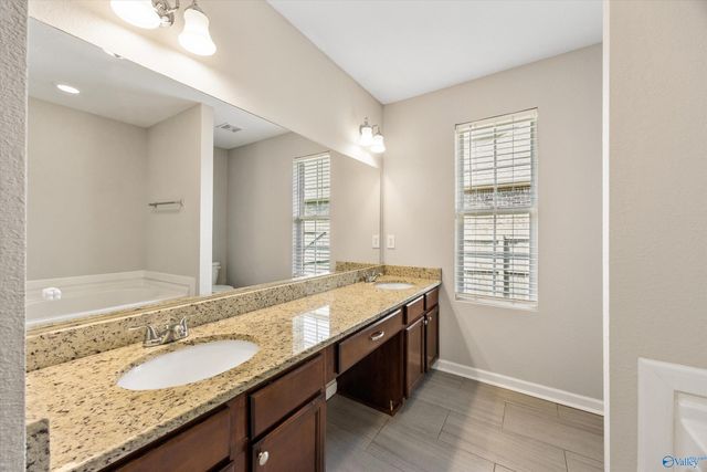 274 Dustin Lane, Madison, AL 35757