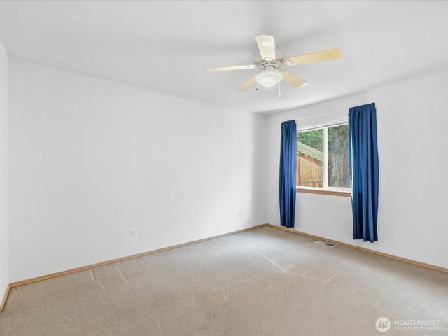 1210 58th Street SW #A, Everett, WA 98203