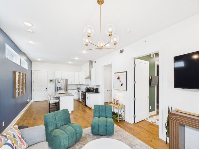 4810 Gallatin Pike Apt 301, Nashville, TN 37216