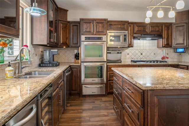 205 Shoreline Drive, Star Harbor, TX 75148