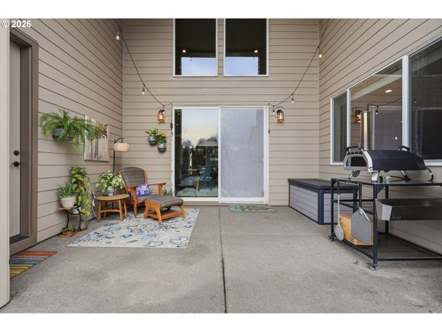 5001 Nw 137TH Way, Vancouver, WA 98685