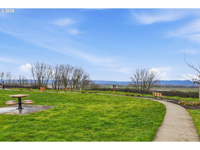 5001 Nw 137TH Way, Vancouver, WA 98685