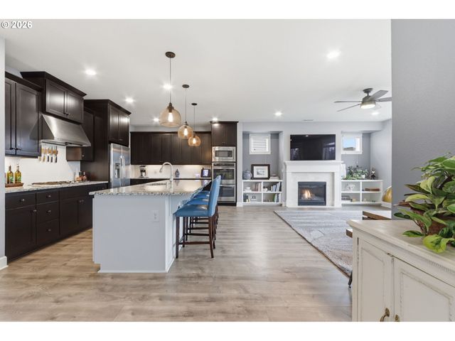 5001 Nw 137TH Way, Vancouver, WA 98685