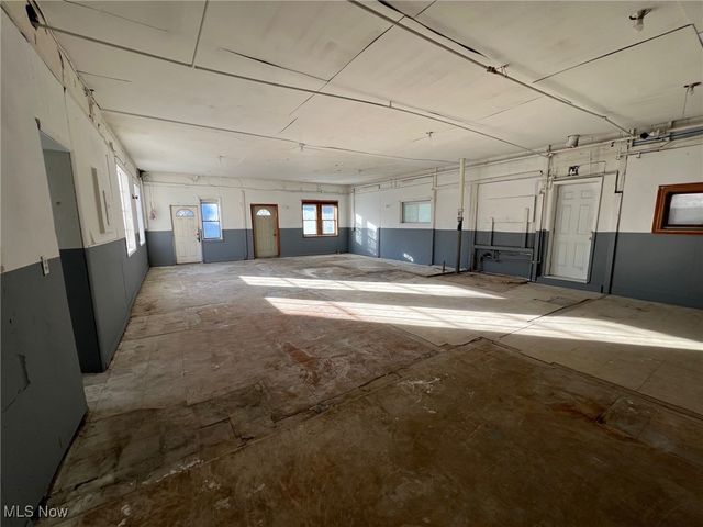 343 Griswold Street NE, Warren, OH 44483