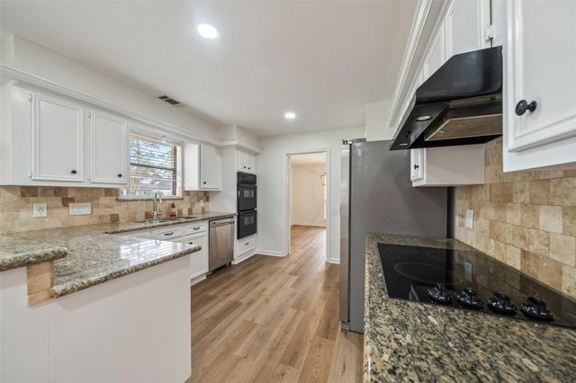 3518 Cave Springs Drive, Kingwood, TX 77339