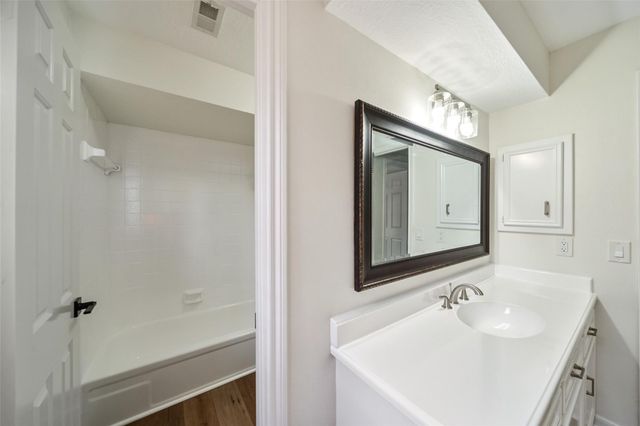 3518 Cave Springs Drive, Kingwood, TX 77339