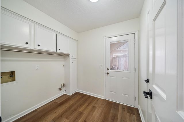 3518 Cave Springs Drive, Kingwood, TX 77339