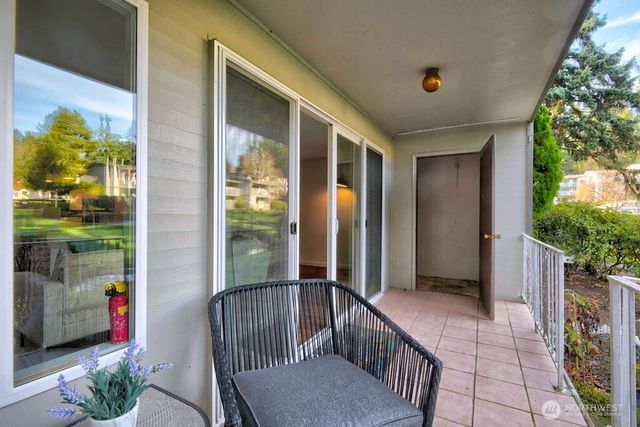 13045 15th Avenue NE, Seattle, WA 98125