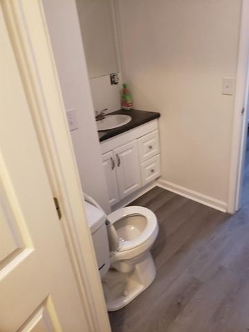 114 E Wallace Street, Shawnee, OK 74801