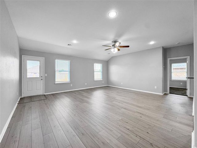 2717 Sugar Pine Drive, Yukon, OK 73099