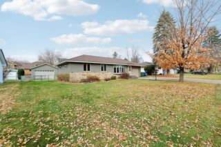 2300 Thorndale Avenue, New Brighton, MN 55112