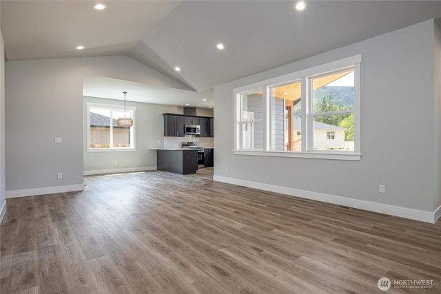 6511 Watson Loop, Maple Falls, WA 98266