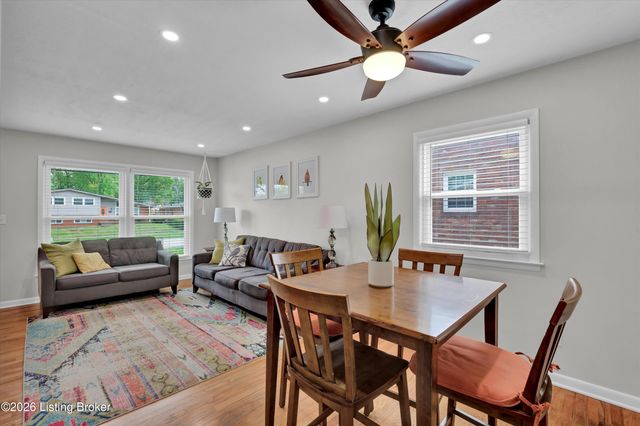 3812 Klondike Ln, Louisville, KY 40218