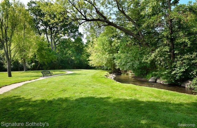 1115 N Old Woodward Avenue 66, Birmingham, MI 48009