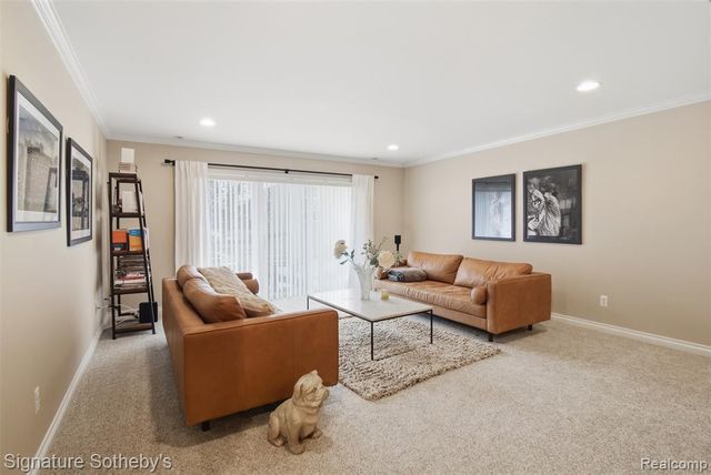 1115 N Old Woodward Avenue 66, Birmingham, MI 48009