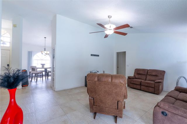 7444 PARADISE COVE PLACE, Lakeland, FL 33810