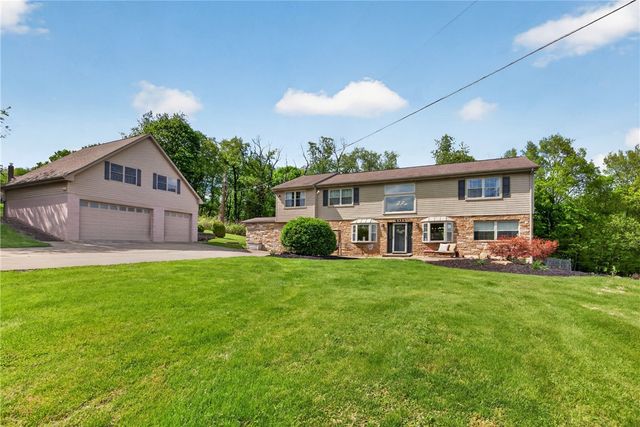 6424 Churchill Rd, Bethel Park, PA 15102