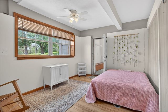 6424 Churchill Rd, Bethel Park, PA 15102