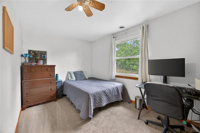 6424 Churchill Rd, Bethel Park, PA 15102