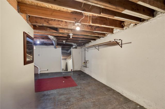 6424 Churchill Rd, Bethel Park, PA 15102