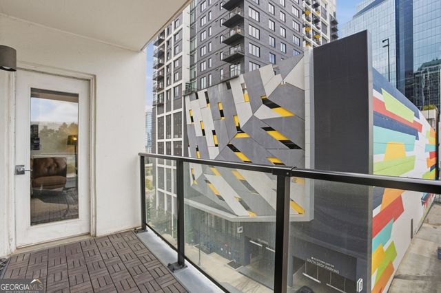 1280 W Peachtree Street NW APT 812, Atlanta, GA 30309
