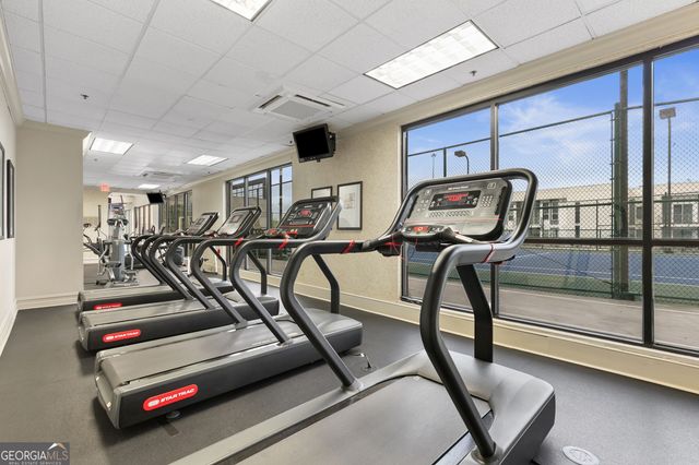 1280 W Peachtree Street NW APT 812, Atlanta, GA 30309
