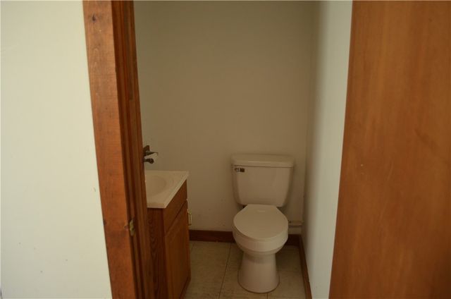 639 Washington Ave, Charleroi Boro, PA 15022