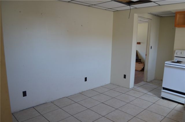 639 Washington Ave, Charleroi Boro, PA 15022