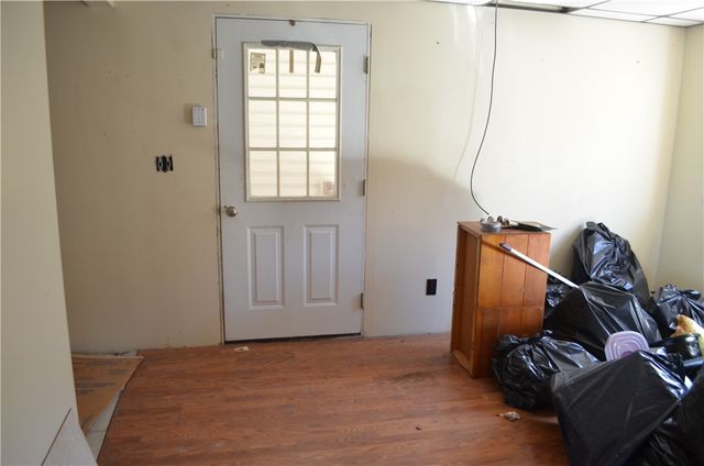 639 Washington Ave, Charleroi Boro, PA 15022