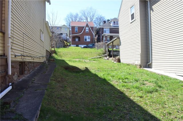 639 Washington Ave, Charleroi Boro, PA 15022