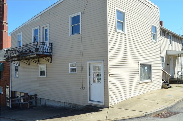 639 Washington Ave, Charleroi Boro, PA 15022