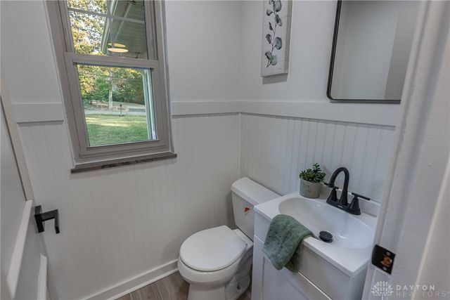 8301 Red Lion 5 Points Road, Springboro, OH 45066