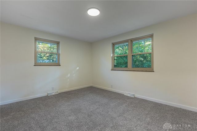 8301 Red Lion 5 Points Road, Springboro, OH 45066