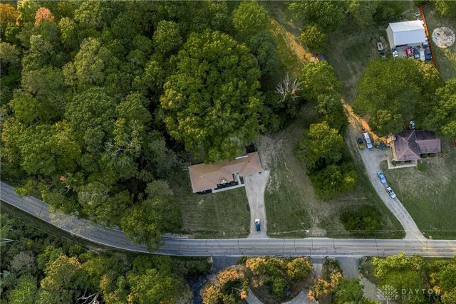 8301 Red Lion 5 Points Road, Springboro, OH 45066