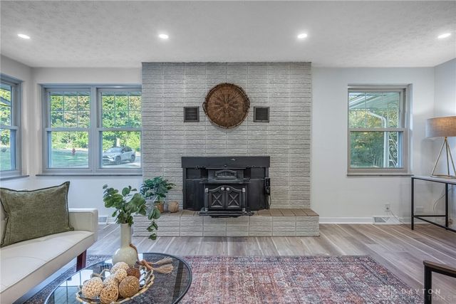 8301 Red Lion 5 Points Road, Springboro, OH 45066